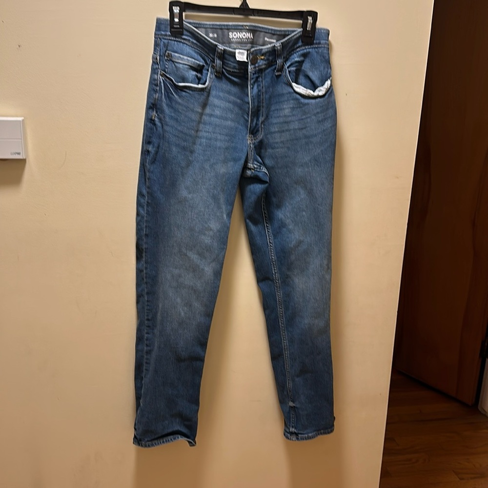 Sonoma Jeans. Like Brand New! Only worn 2 times. Sonoma 30 x 30.